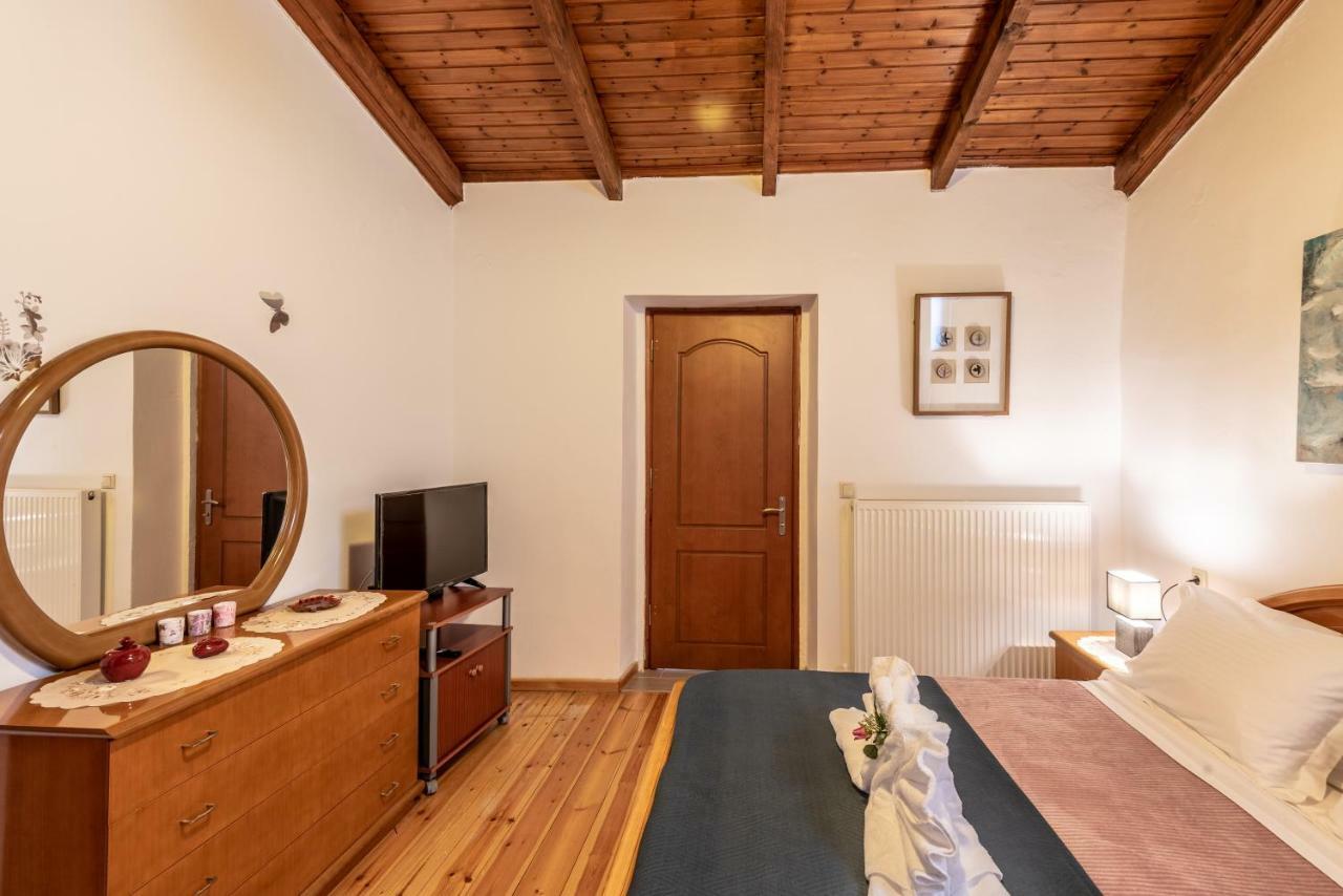 Vilkas Home Topolia Extérieur photo