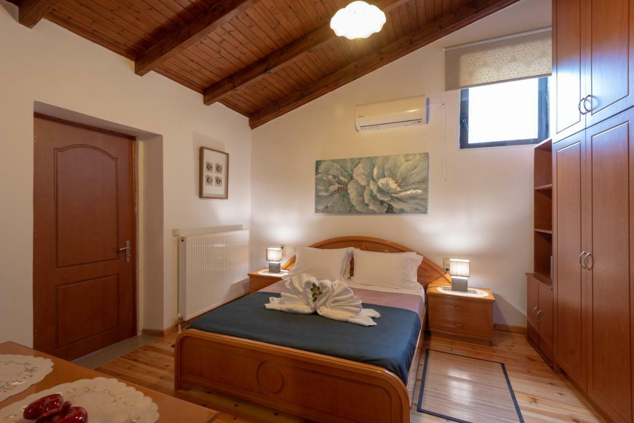 Vilkas Home Topolia Extérieur photo